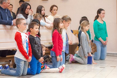 "Låt barnen komma till mig" - ny avhandling om barns plats i kyrkans liturgi